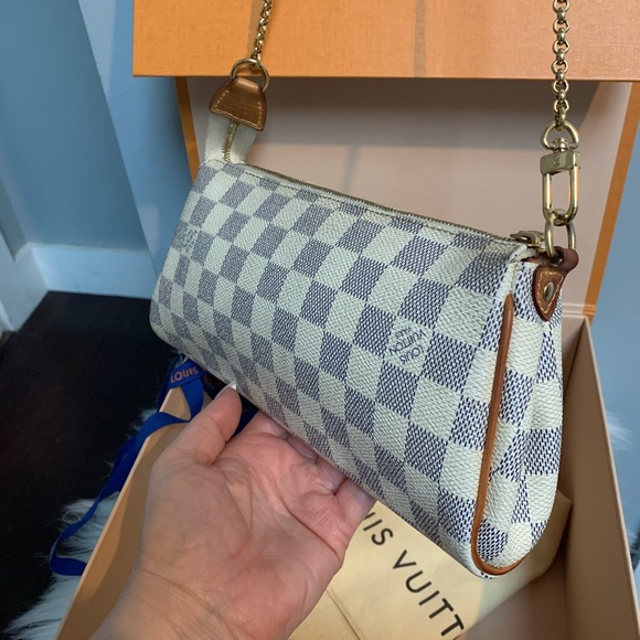 ❌SOLD❌2011 authentic Louis Vuitton Eva bag in Damier Azur w box, dustbag card - Picture 7 of 17